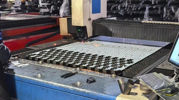 Guangzhou KOSDA Auto Parts Co.,Ltd manufacturer production line